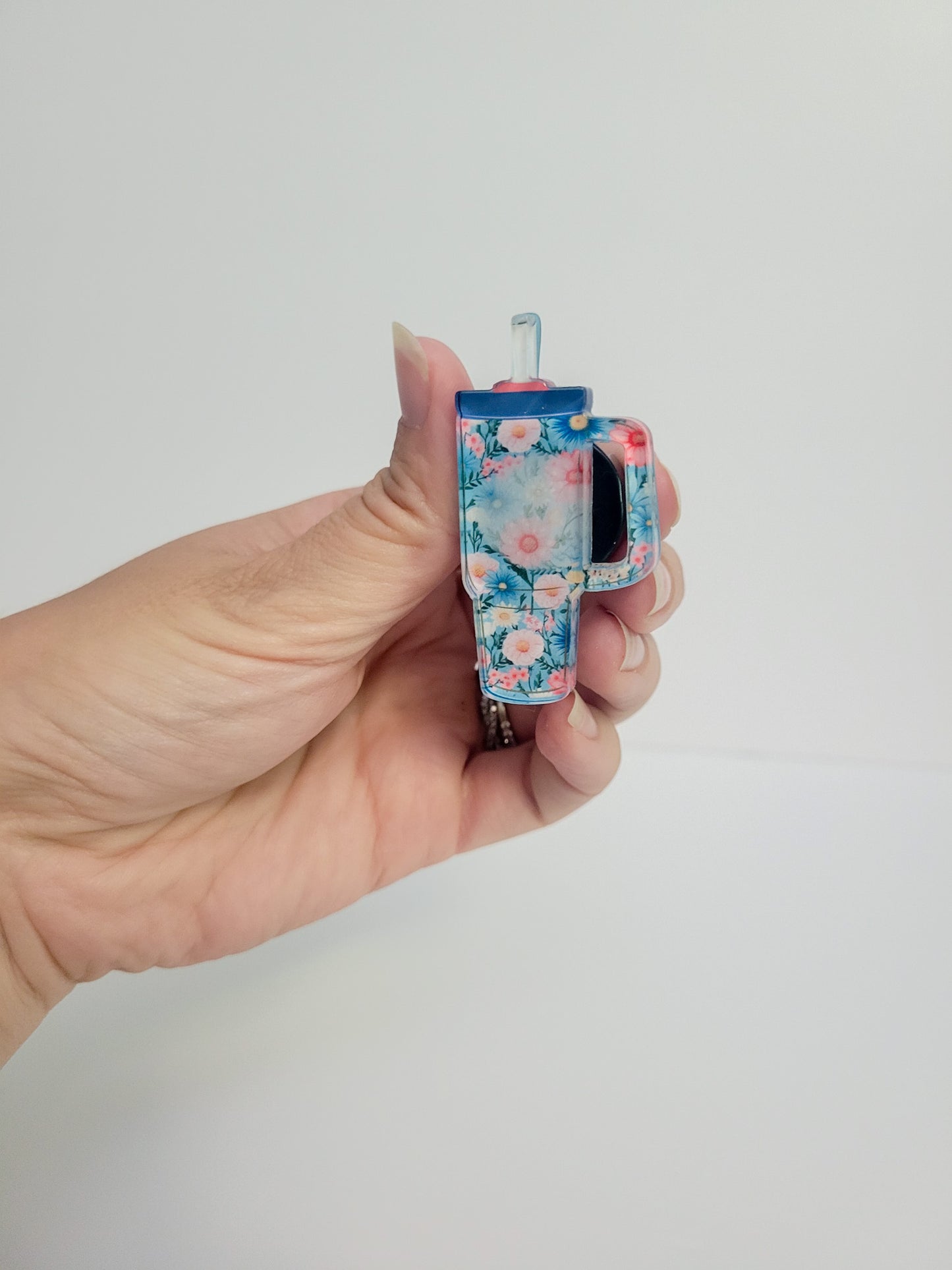 Floral Tumbler Car Vent Clip – Pretty, Practical & Full of Personality
