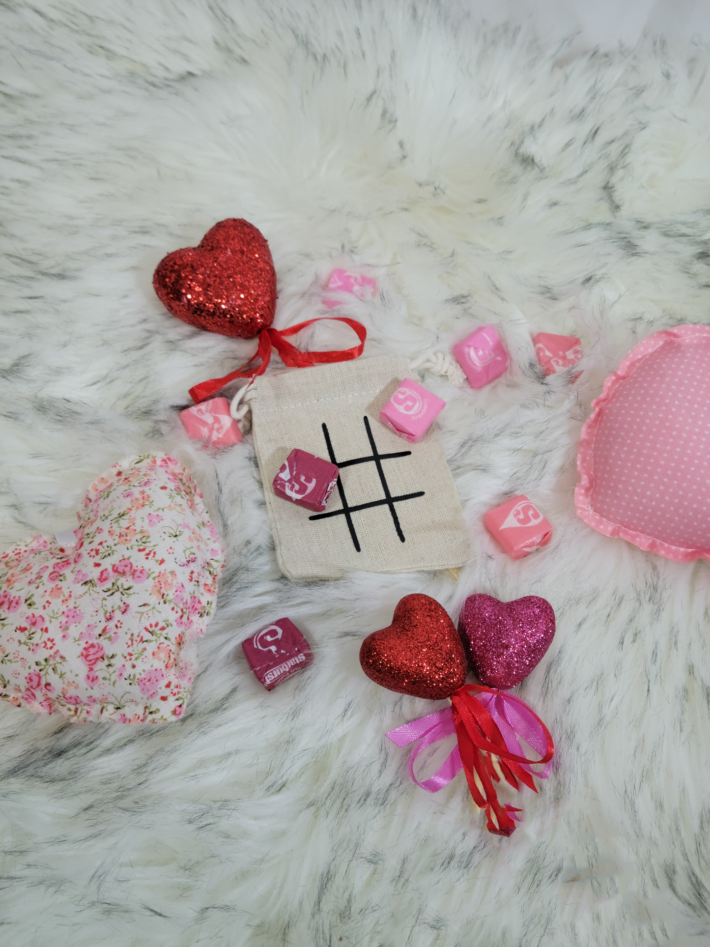Valentine's Day Tic Tac Toe Pouches