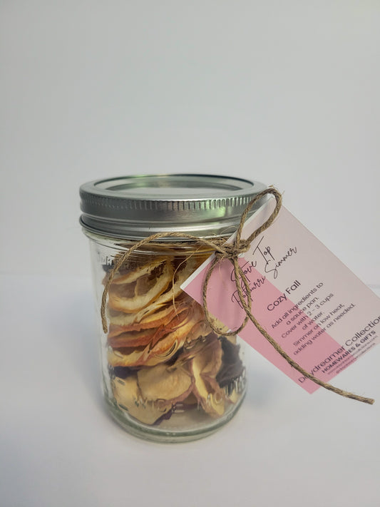 Cozy Fall Stovetop Potsimmer Potpourri – The Scent of Autumn in a Jar
