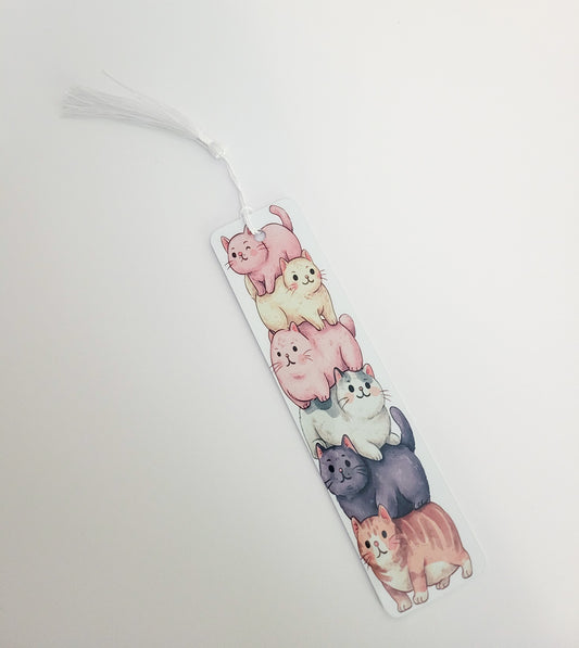Stacked Kittens Bookmark – Purr-fectly Adorable Page Saver