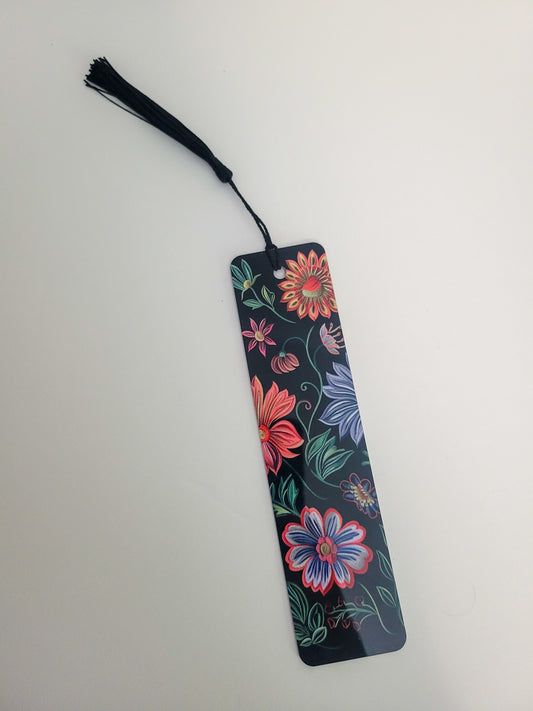 Sewn Floral Pattern Bookmark – Handcrafted Beauty for Every Page