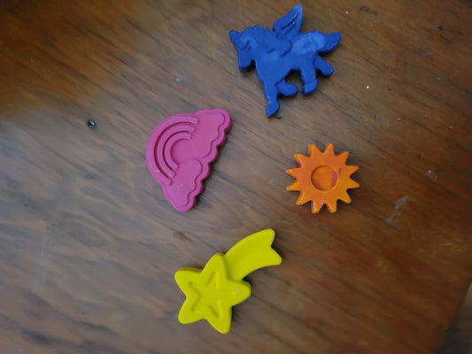 Daydreamer Coloring Crayons